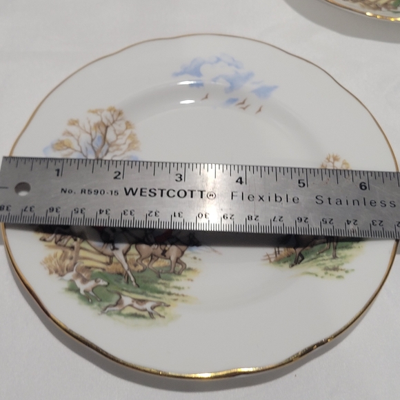 Equestrian bone china 6 1/2 " Duchess England desert plates Fox Hunt Horses - Picture 9 of 10